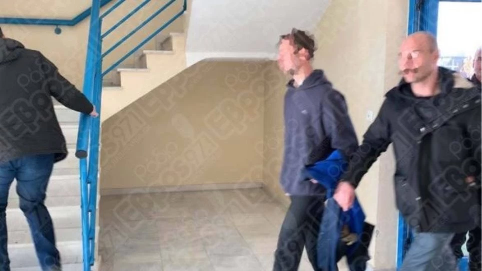 Ελεύθεροι με περιοριστικούς όρους οι κατηγορούμενοι για κατασκοπεία (βίντεο)